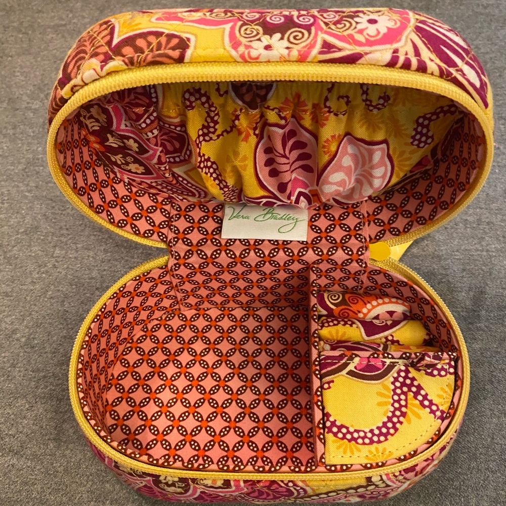 Vera Bradley jewelry box, yellow, zip close EUC